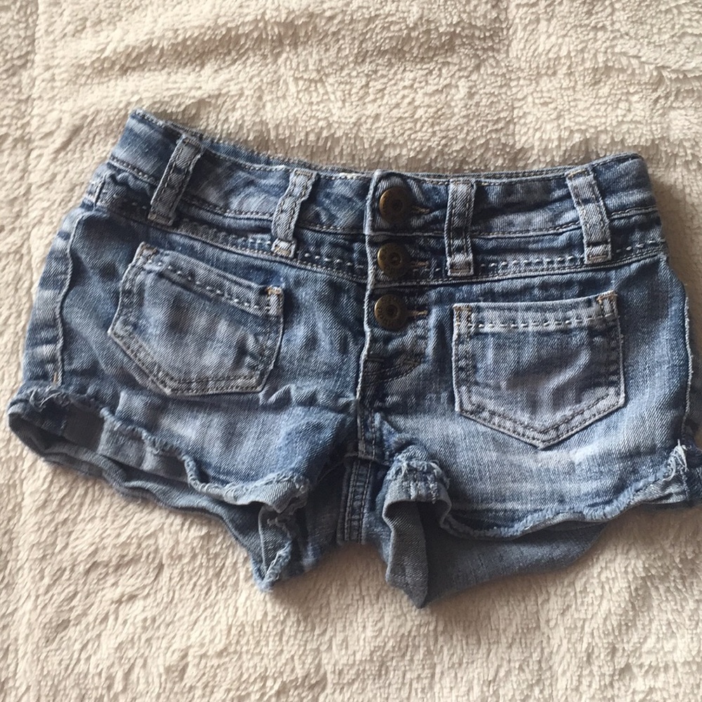 Mudd brand shortie shorts